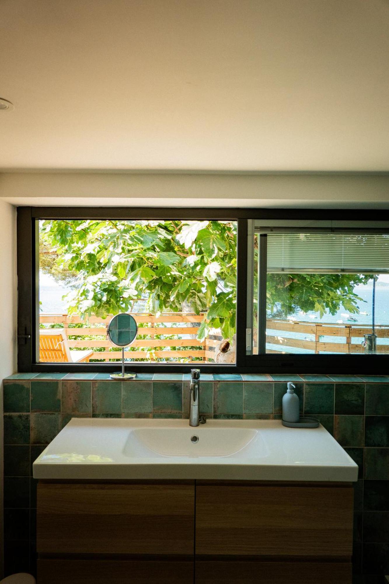 Cabanon Moderne, Les Pieds Dans L'Eau, 2 Chambres Le Pradet Kültér fotó